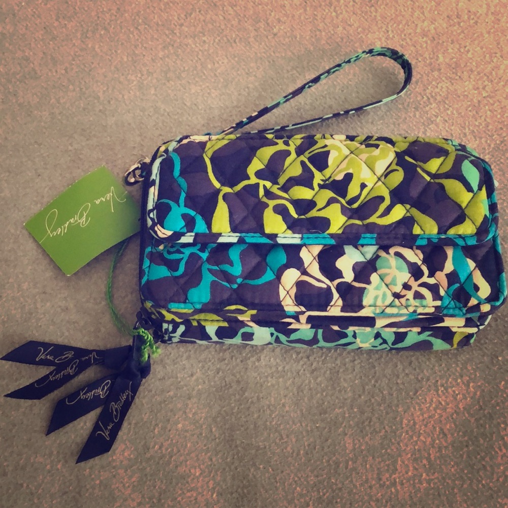 NWT Vera Bradley Wristlet/Crossbody Purse